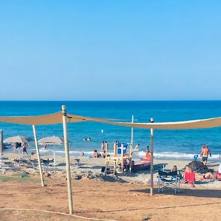Baia San Lorenzo Apartamento Reitani